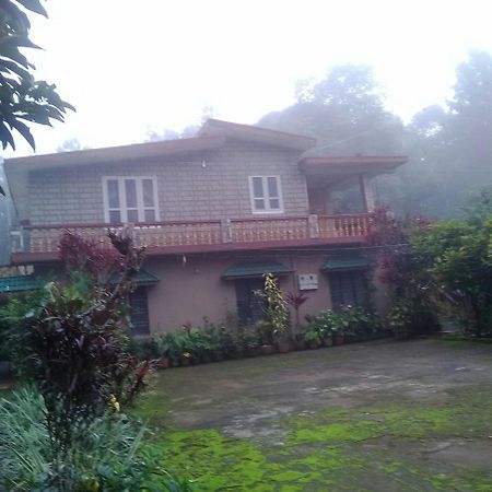 Hill Side Estate Apartamento Madikeri Exterior foto